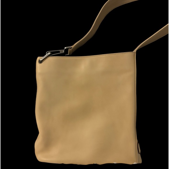 Gucci Handbags - Gucci Handbag